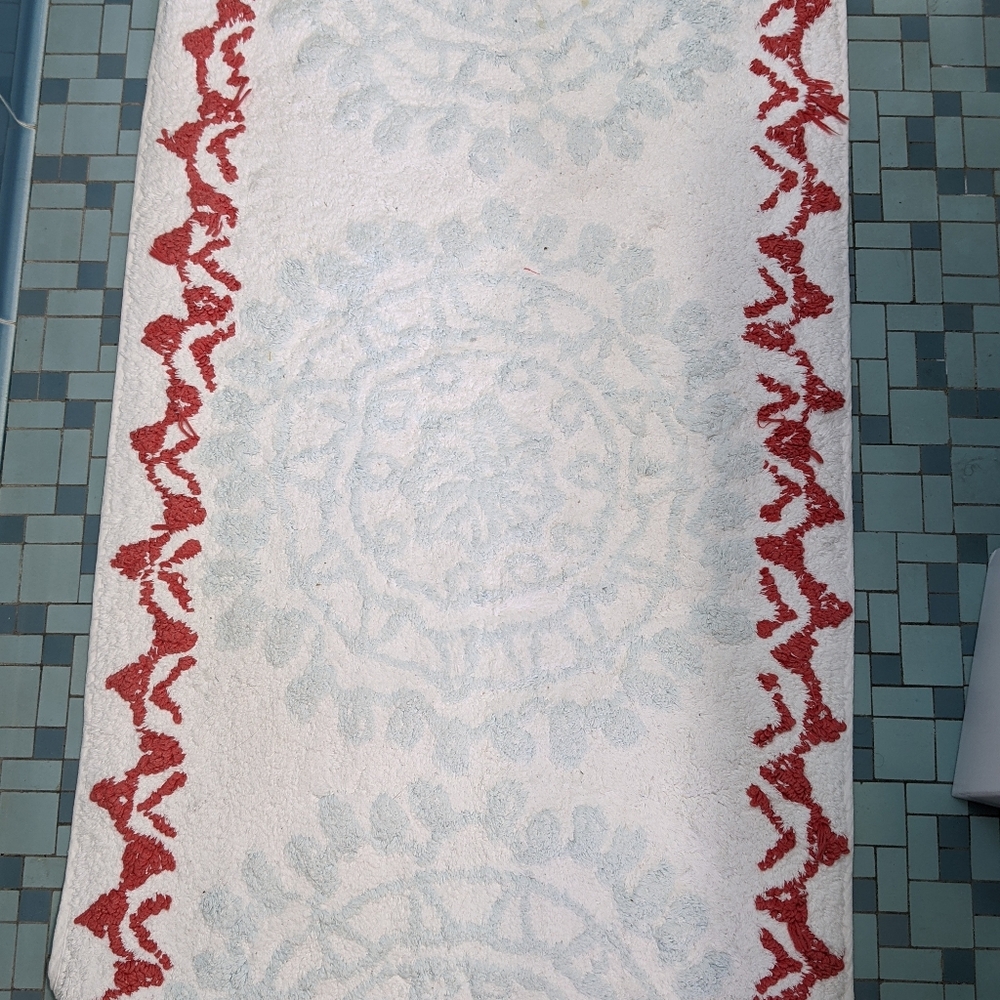 Bath Mat with mandala design.